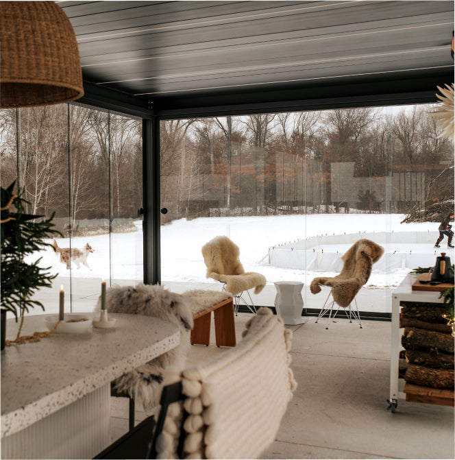 Comment décorer une pergola bioclimatique en aluminium ?