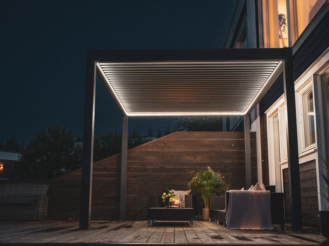 Pergolux Pergola med Pergolux LED lys, varm hvit