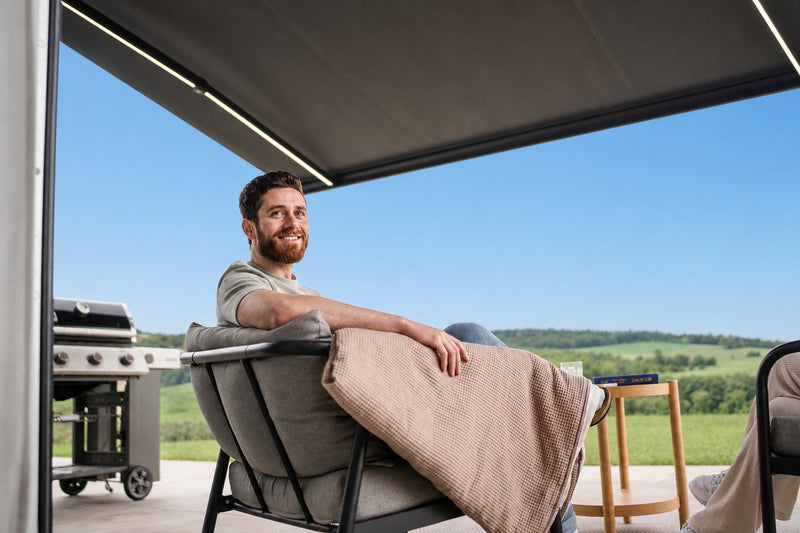 La protection certifiée UPF 50+ bloque 98 % des rayons UV