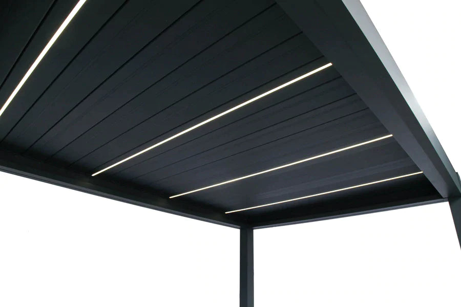 Pergolux skydance pergola lamelltak med LED lys