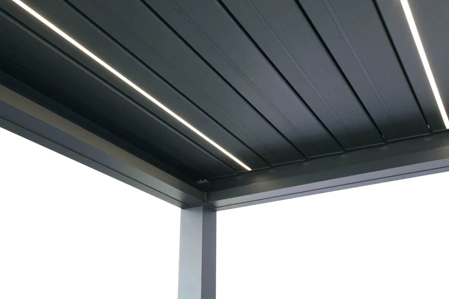 Pergolux skydance pergola lamelltak med LED lys